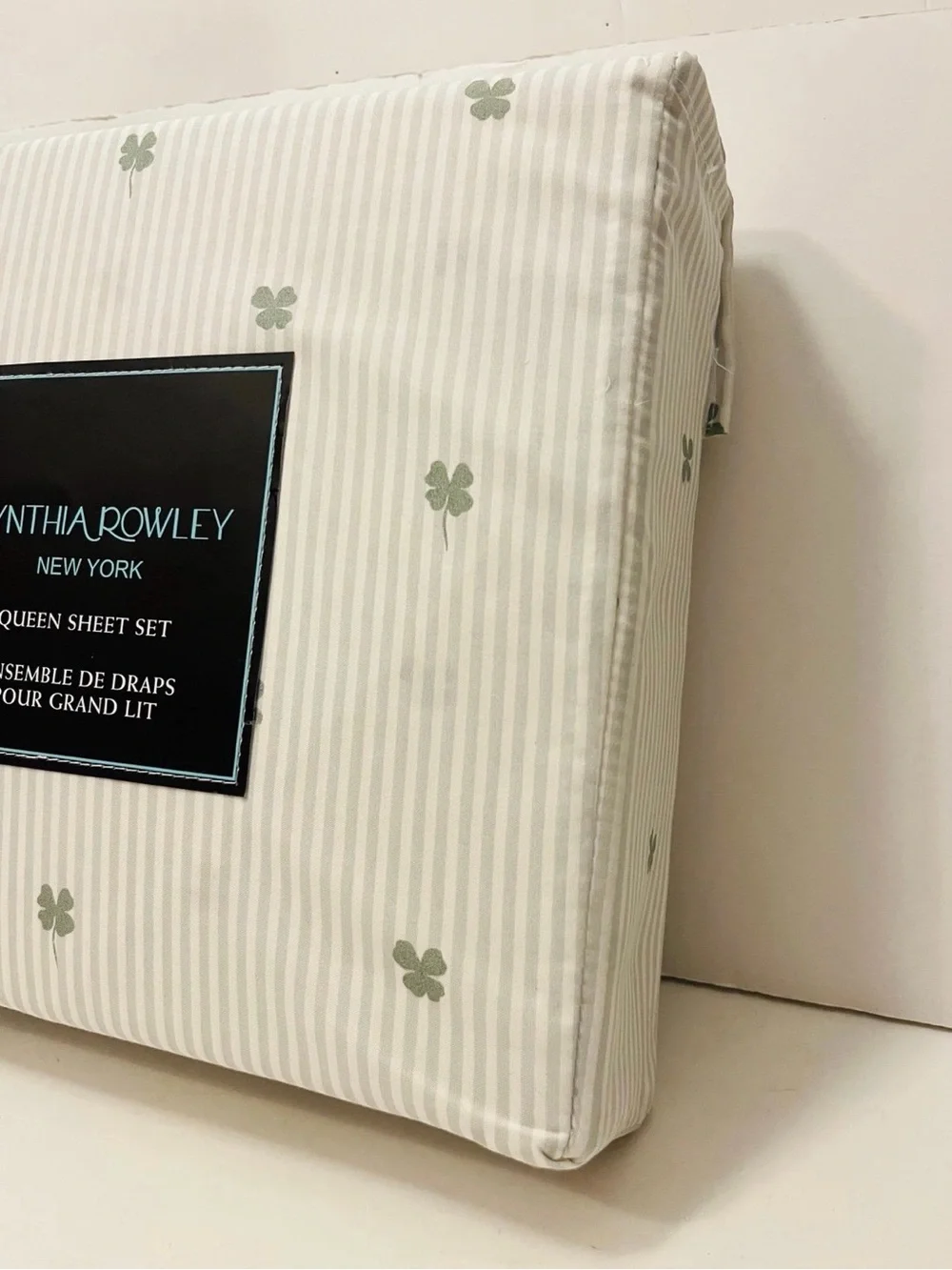 Cynthia Rowley Stripe Shamrock Queen Sheet Set Green White Irish St. Patrick